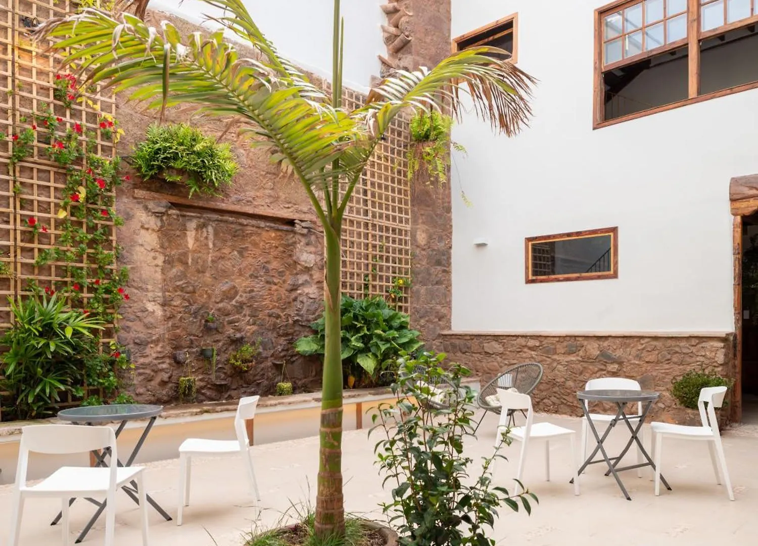 Laguna Cool Living La Laguna  Hotel
